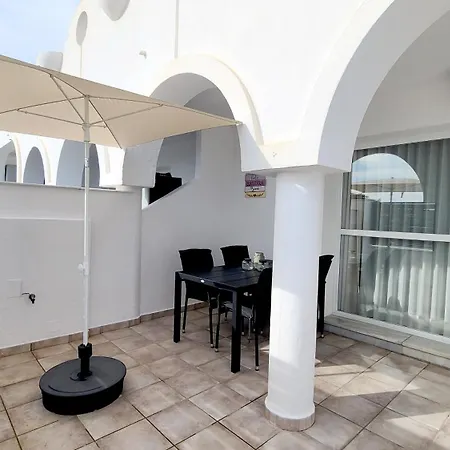 Casa Find - Beautiful Holiday Duplex *